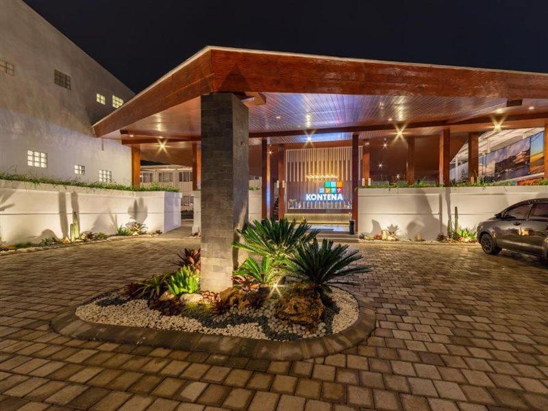Kontena Hotel Batu  Buitenkant foto